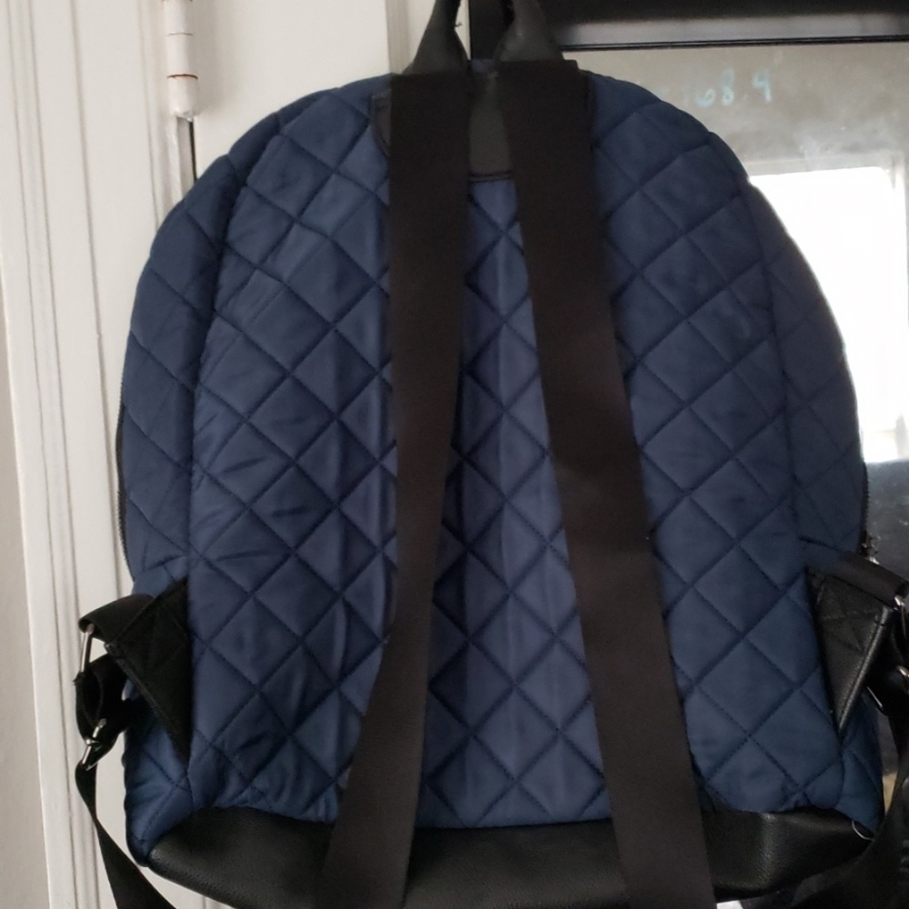 Steve madden backpack - Picture 4 of 4